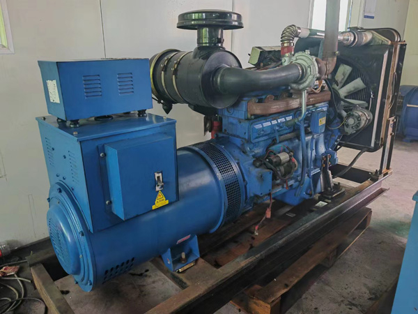 武鸣100kW柴油发电机组使用多级机油有哪些优缺点？